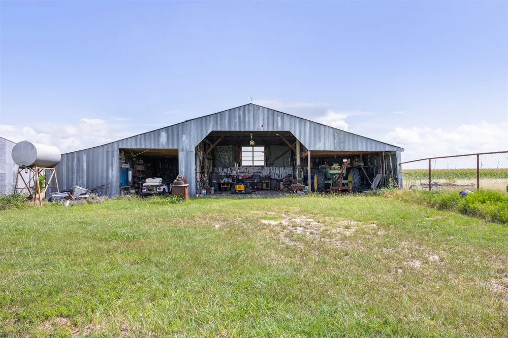 18108 Werchan Lane Coupland, TX 78615
