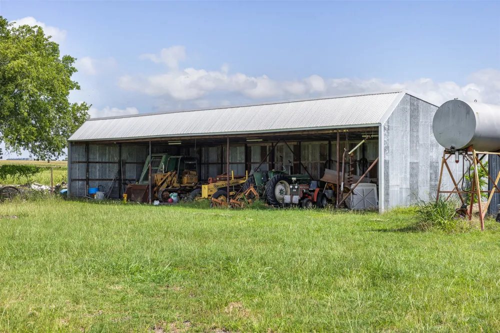 18108 Werchan Lane Coupland, TX 78615