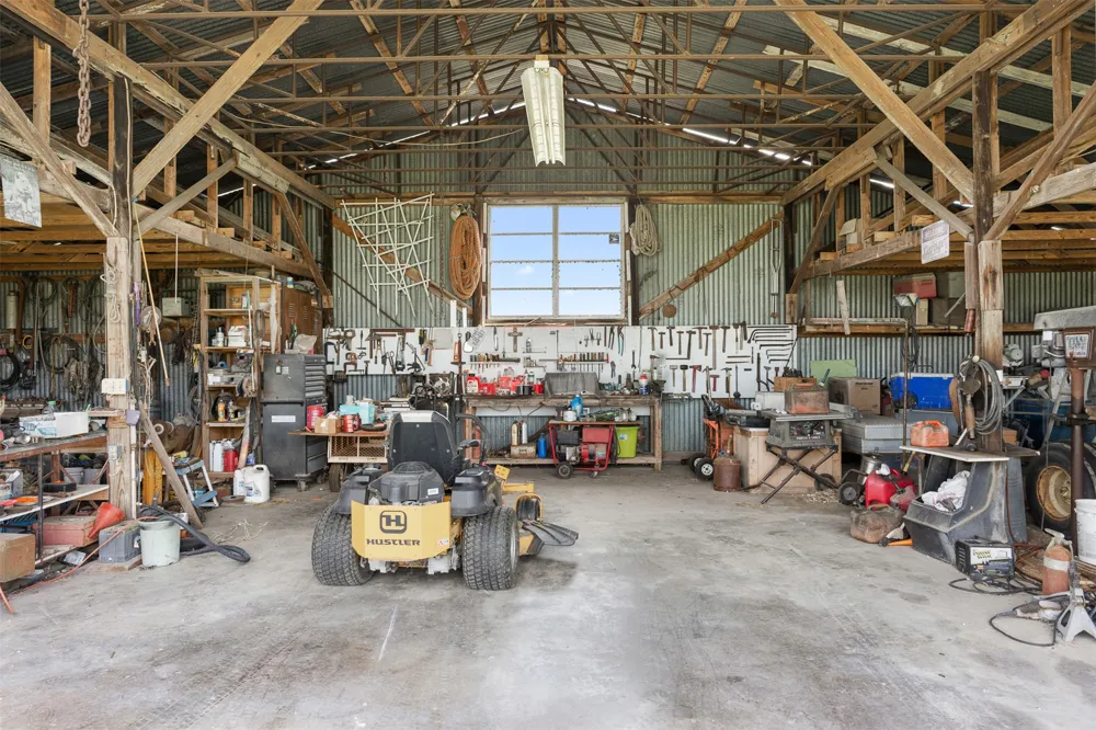 18108 Werchan Lane Coupland, TX 78615