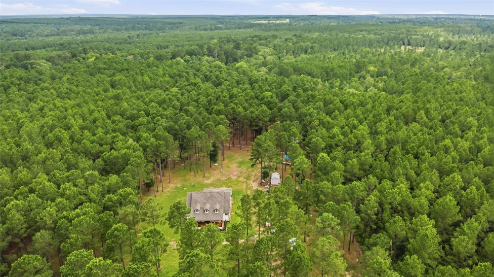 1780 Josserand Road Groveton, TX 75845