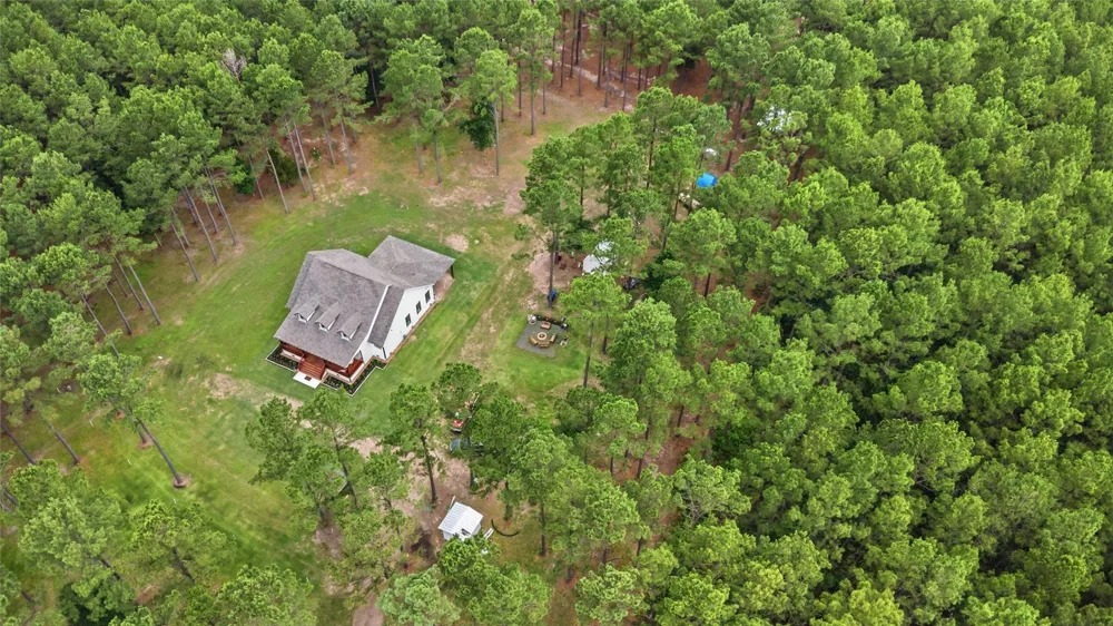 1780 Josserand Road Groveton, TX 75845