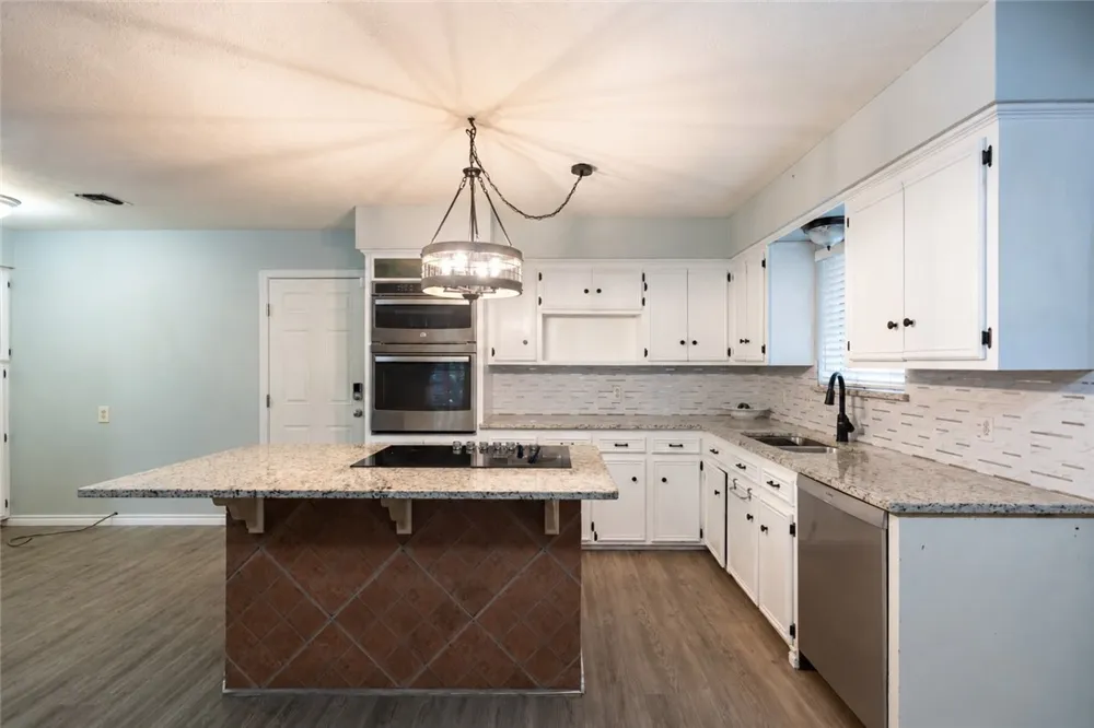 341 Brenda Kingsville, TX 78363