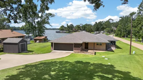 1075 Callender Lake Drive