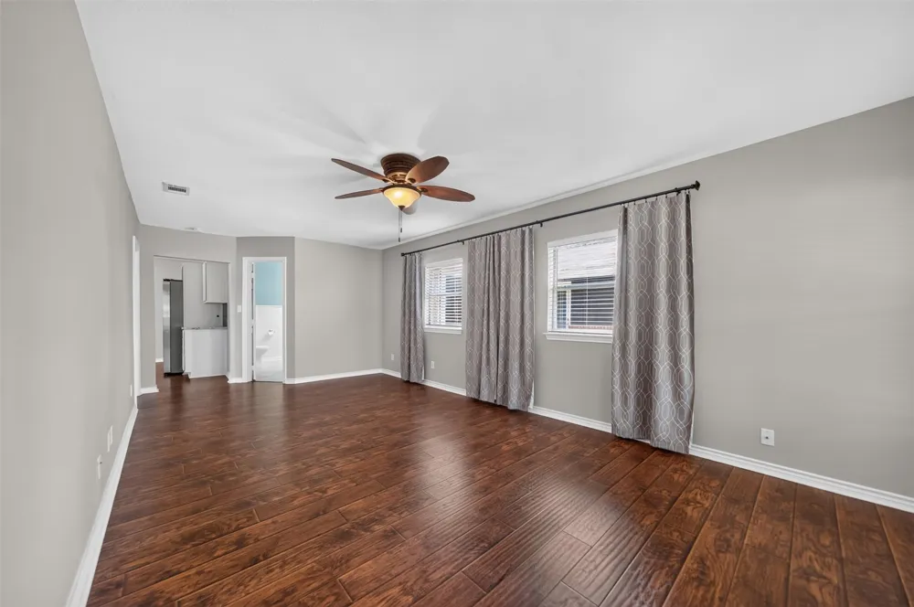1075 Callender Lake Drive Murchison, TX 75778