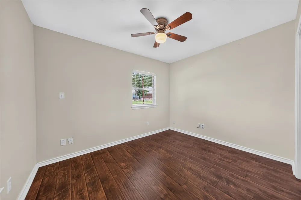 1075 Callender Lake Drive Murchison, TX 75778