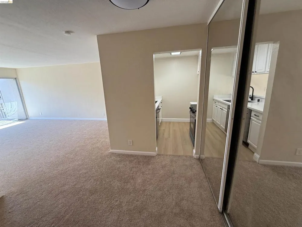 260 Industrial Pkwy #38 Hayward, CA 94544