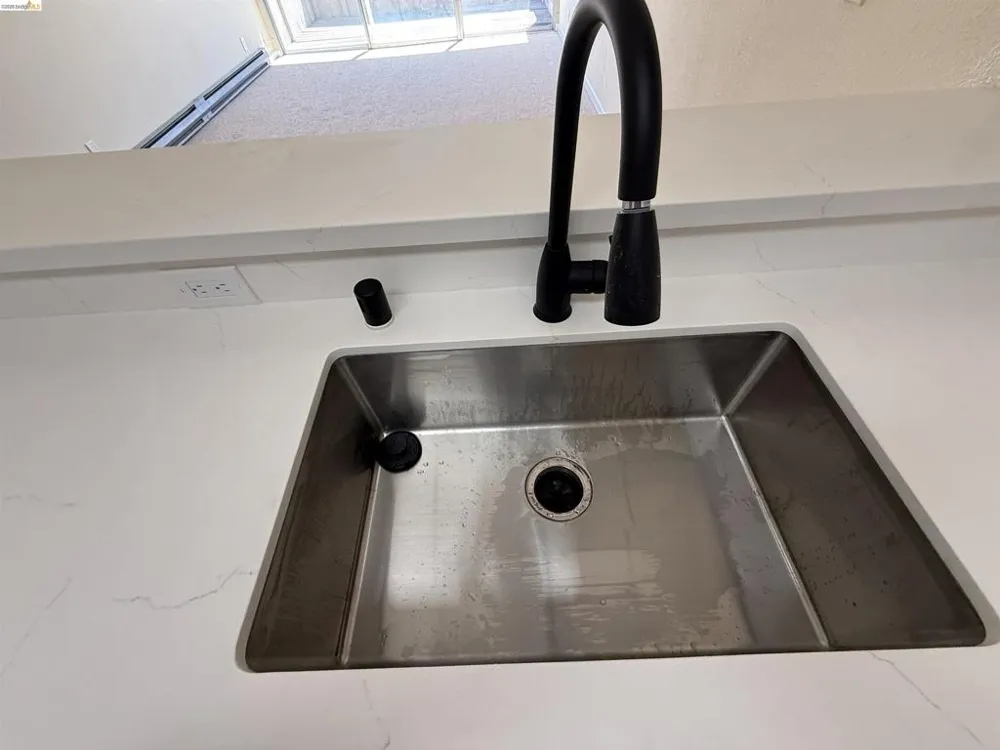 260 Industrial Pkwy #38 Hayward, CA 94544