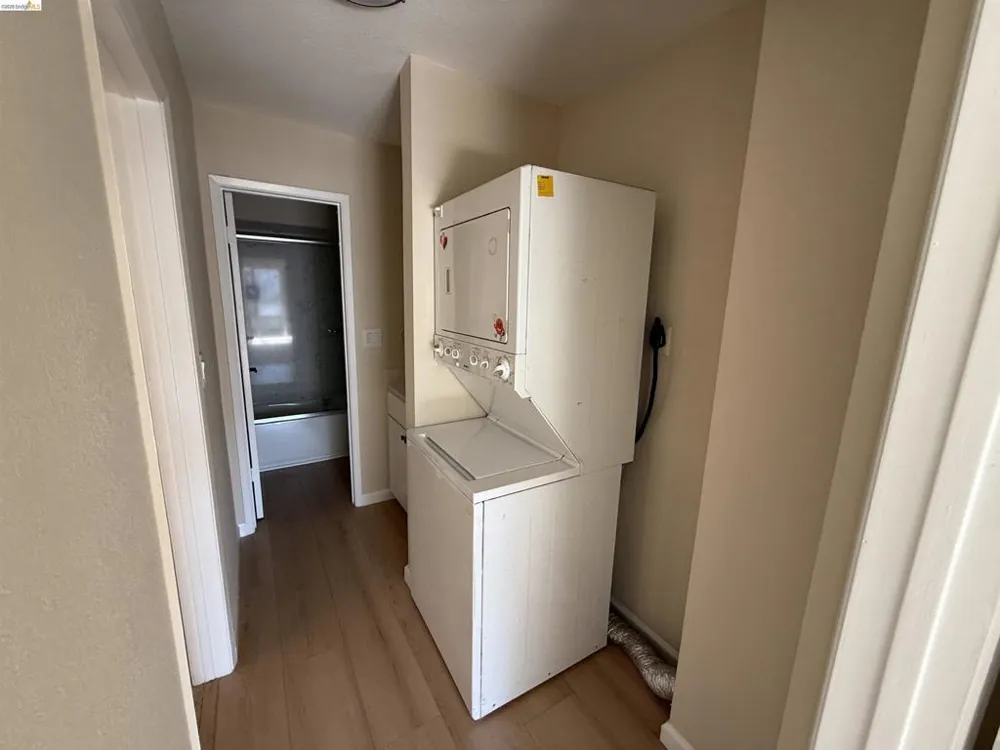 260 Industrial Pkwy #38 Hayward, CA 94544