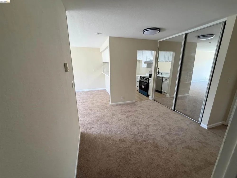 260 Industrial Pkwy #38 Hayward, CA 94544