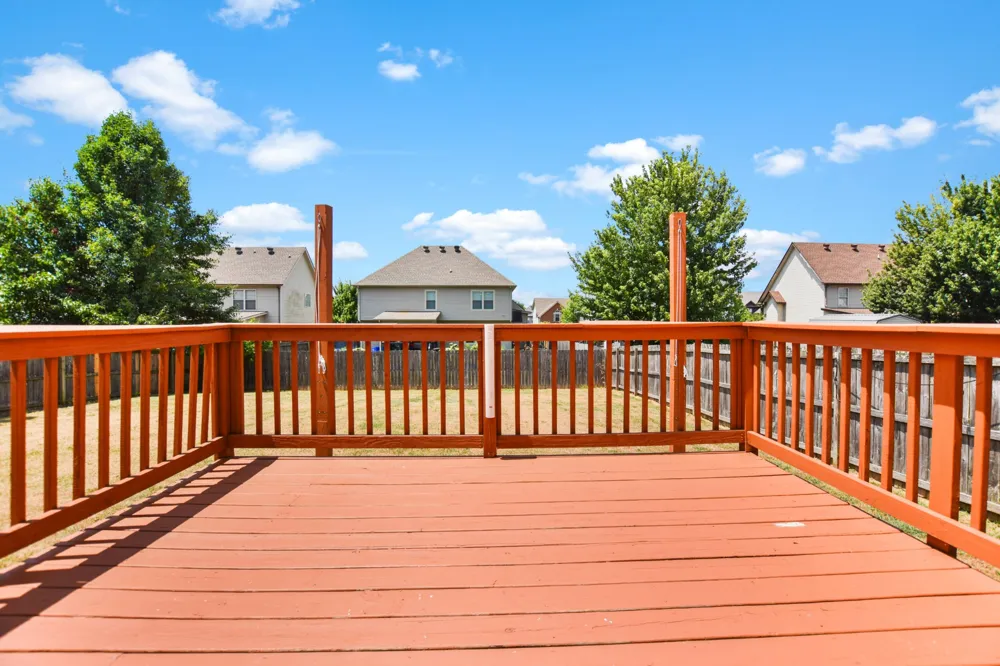3738 Suiter Road Clarksville, TN 37040