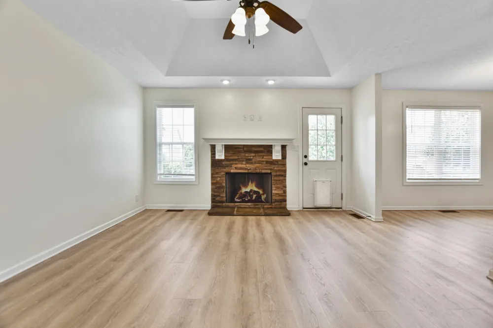 3738 Suiter Road Clarksville, TN 37040