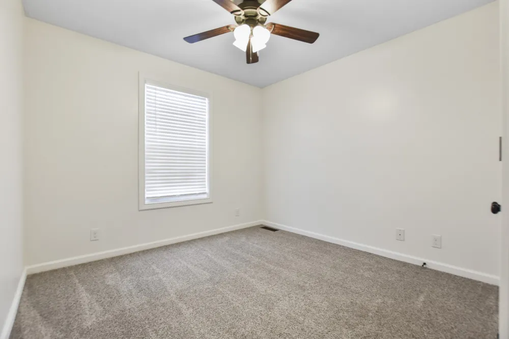 3738 Suiter Road Clarksville, TN 37040