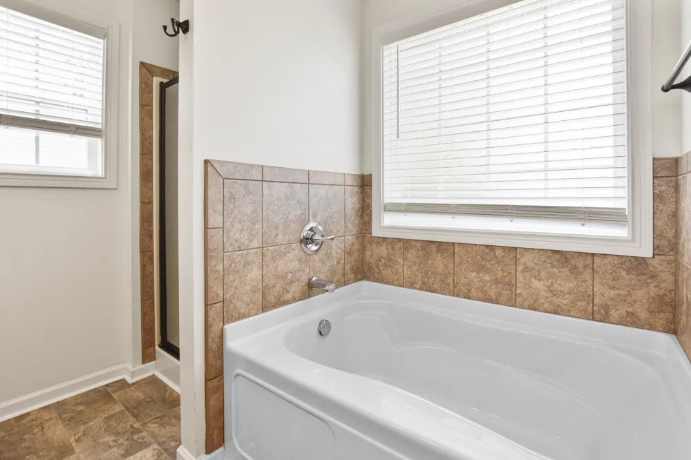 3738 Suiter Road Clarksville, TN 37040