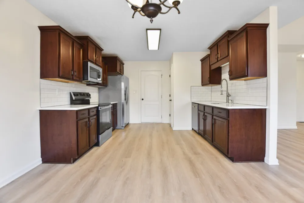 3738 Suiter Road Clarksville, TN 37040
