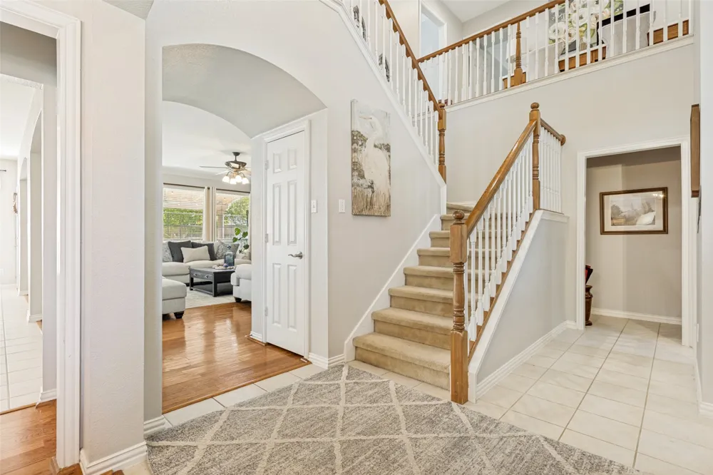 6610 Falcon Crest Lane Sachse, TX 75048