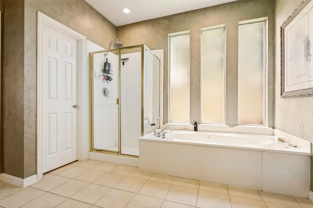 6610 Falcon Crest Lane Sachse, TX 75048