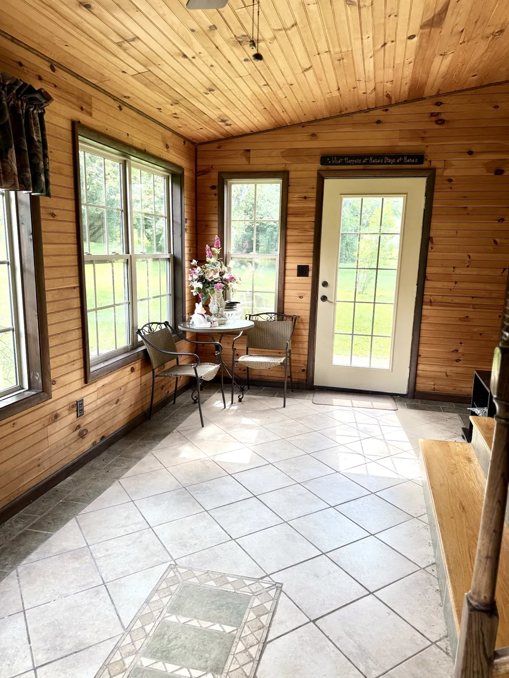 301 W College St Summertown, TN 38483