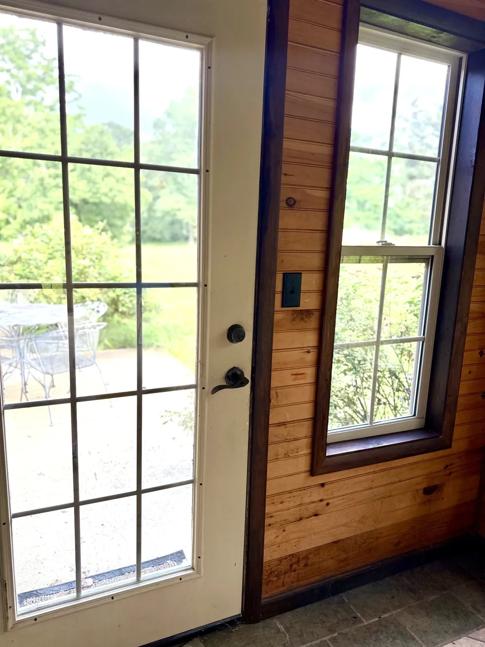 301 W College St Summertown, TN 38483