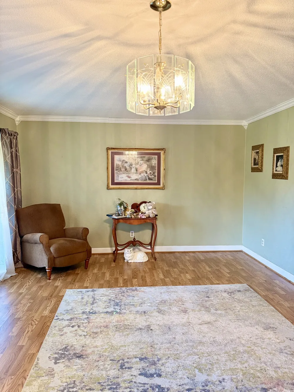 301 W College St Summertown, TN 38483