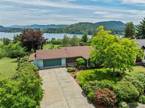 124 E Zola Drive