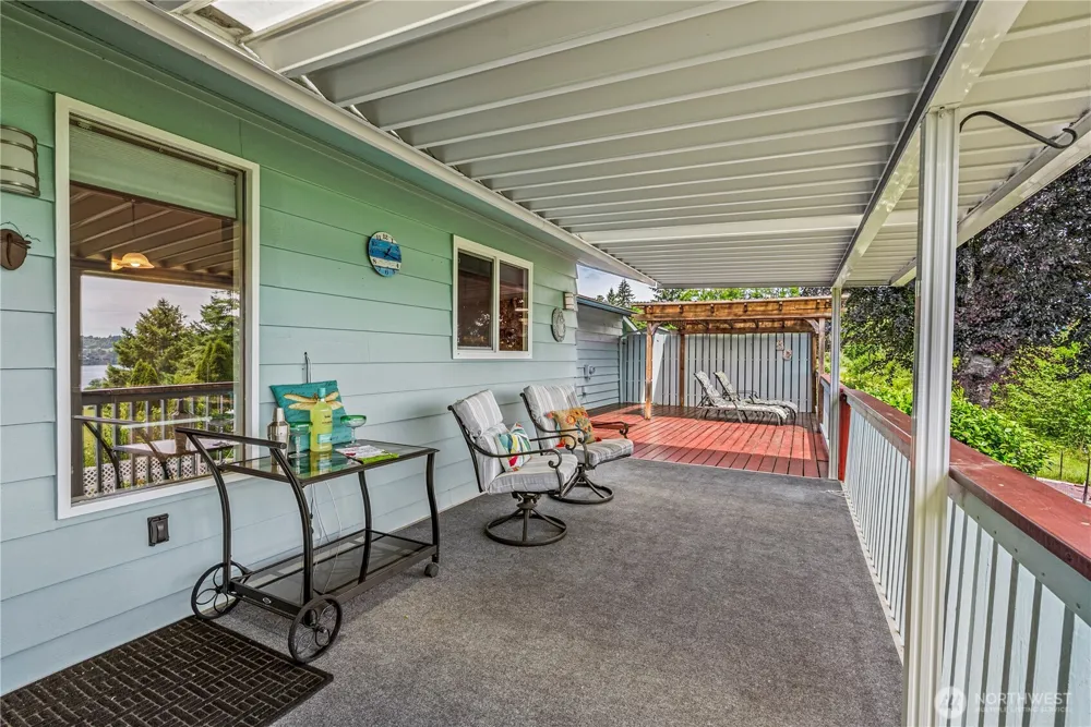 124 E Zola Drive Cinebar, WA 98533