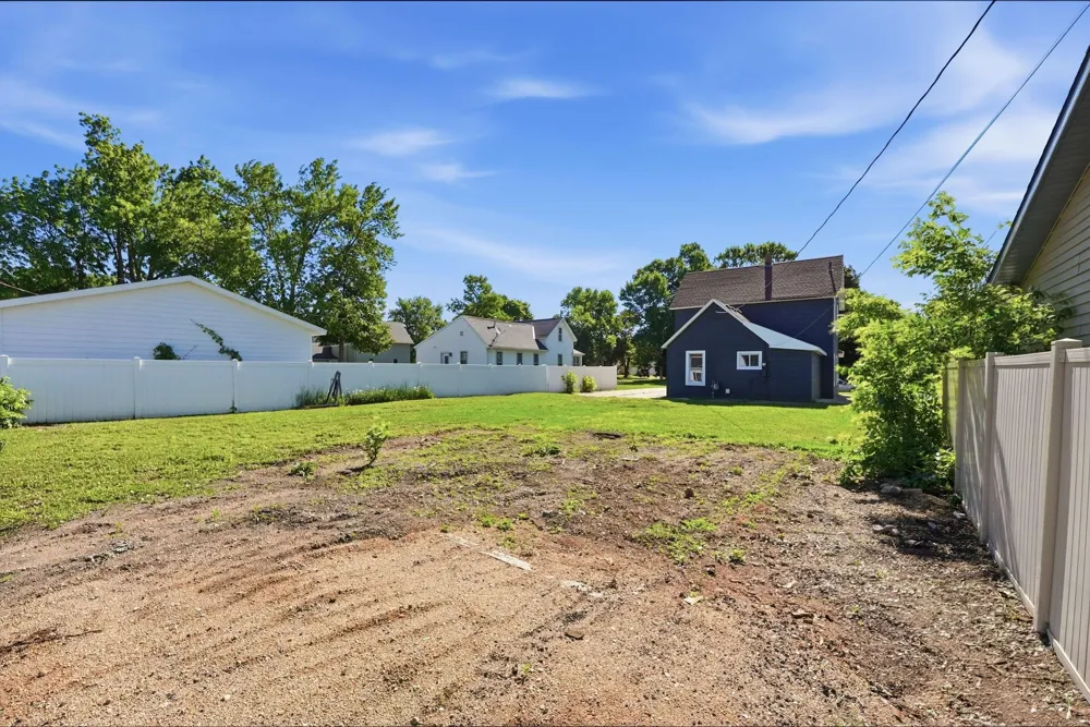 406 12th Street S Benson, MN 56215