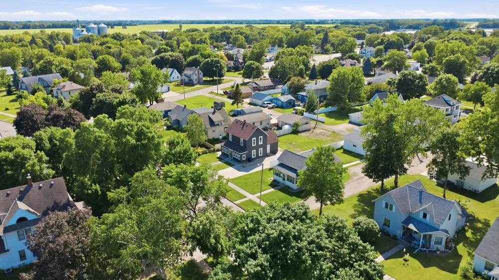 406 12th Street S Benson, MN 56215