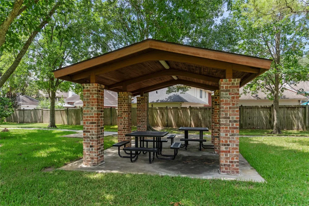 502 Airybrook Lane Houston, TX 77094