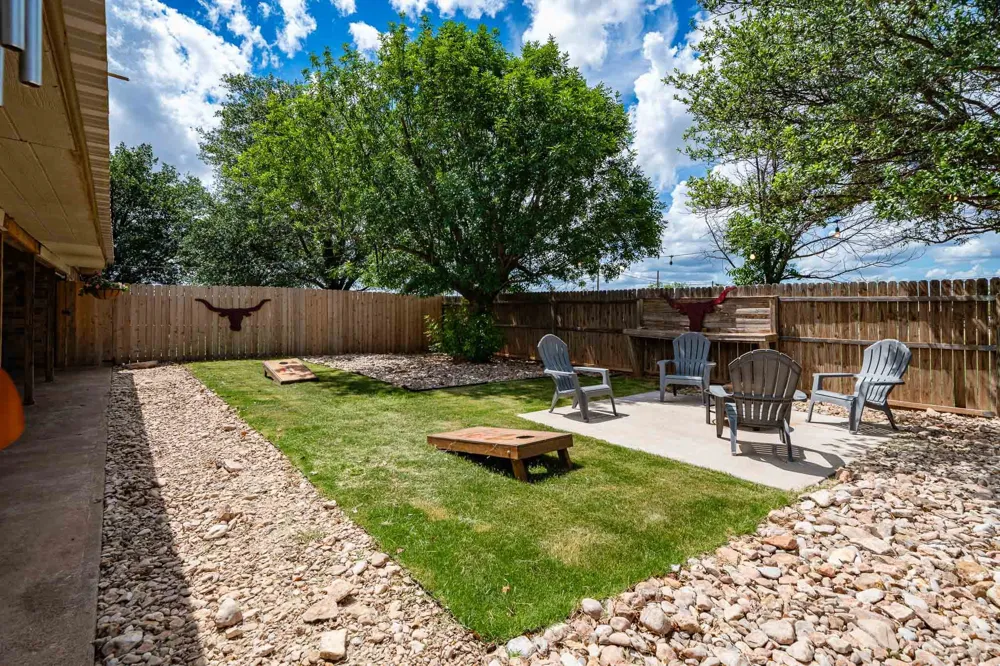 616 W Main Street Bronte, TX 76933