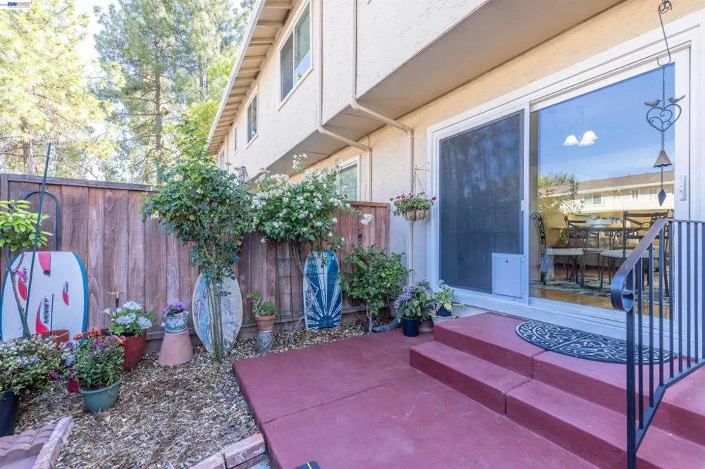 3734 Carrigan Cmn Livermore, CA 94550