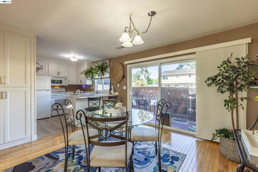 3734 Carrigan Cmn Livermore, CA 94550