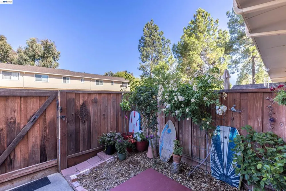 3734 Carrigan Cmn Livermore, CA 94550