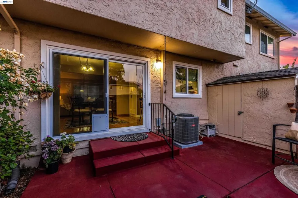 3734 Carrigan Cmn Livermore, CA 94550