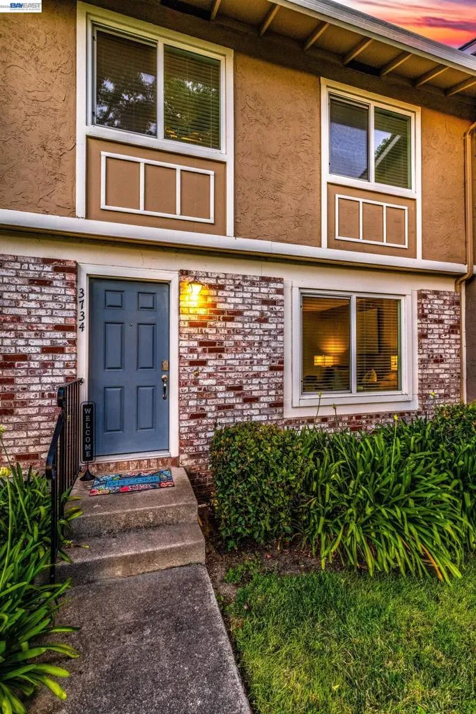 3734 Carrigan Cmn Livermore, CA 94550