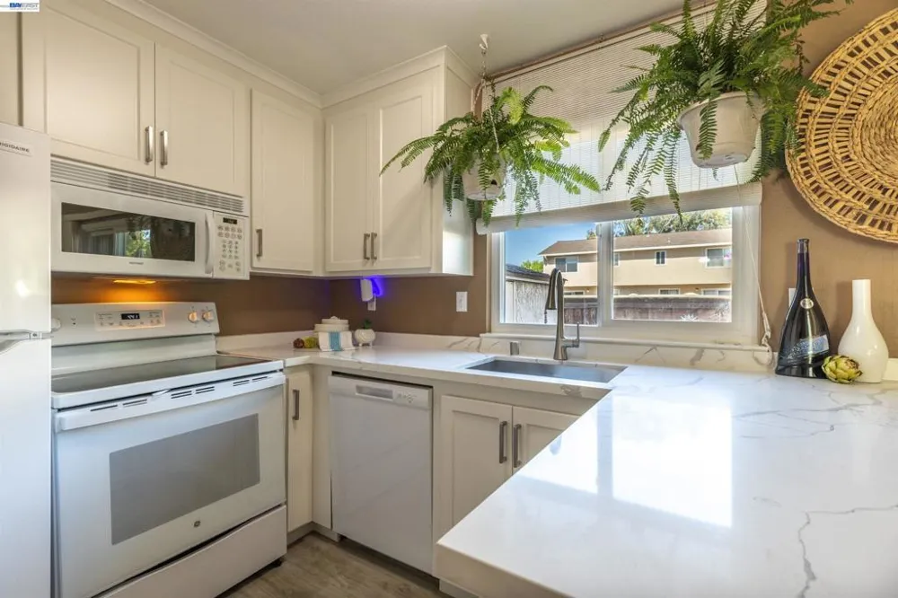 3734 Carrigan Cmn Livermore, CA 94550