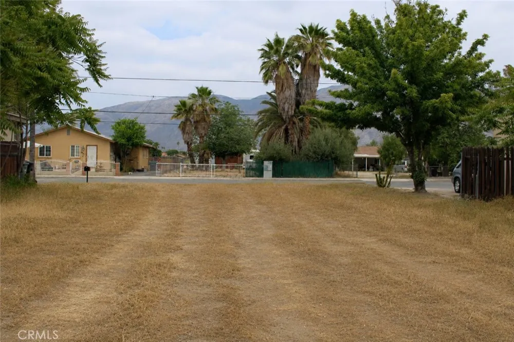 10 Shaver Street San Jacinto, CA 92583
