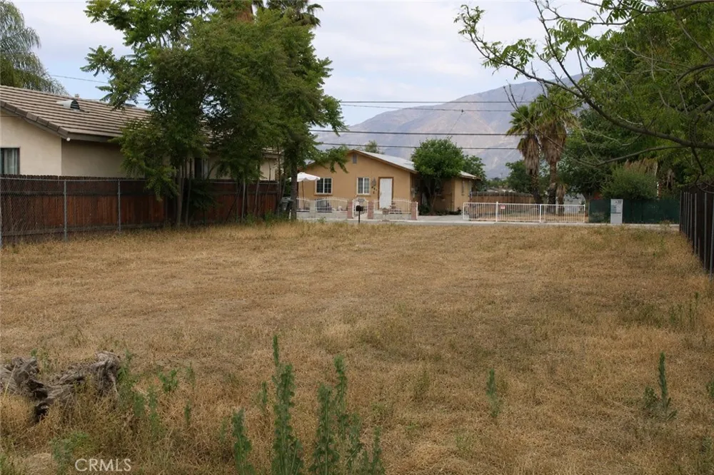 10 Shaver Street San Jacinto, CA 92583