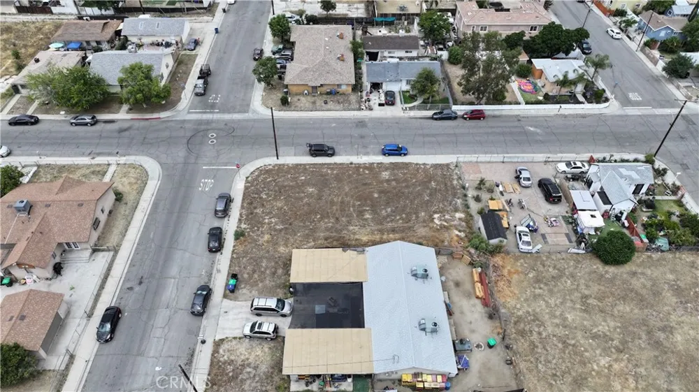 8 S Alessandro Avenue San Jacinto, CA 92583