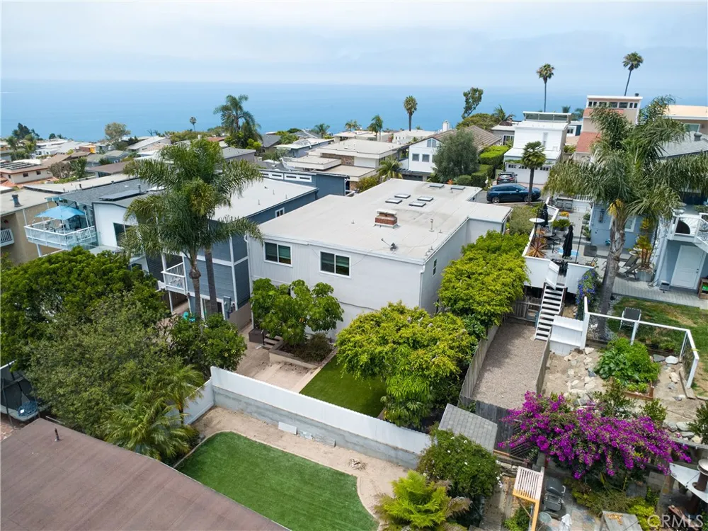 1080 Noria Laguna Beach, CA 92651