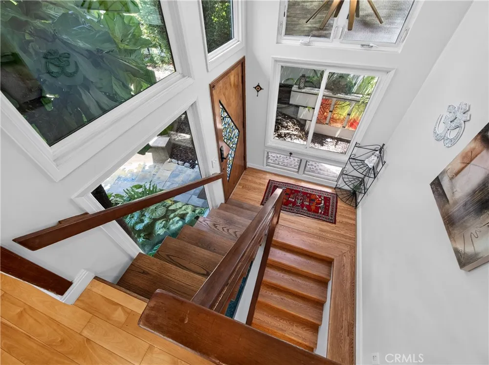 1080 Noria Laguna Beach, CA 92651