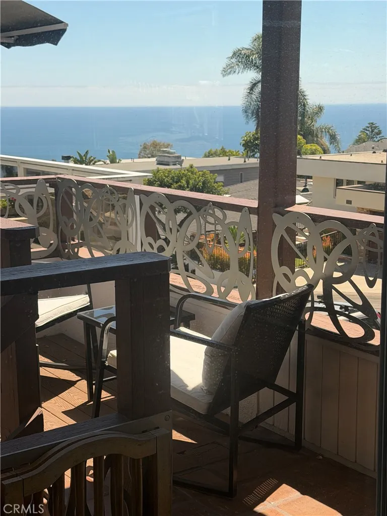 1080 Noria Laguna Beach, CA 92651