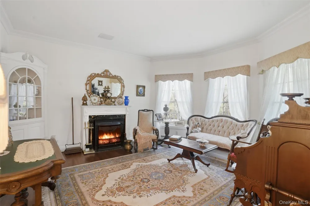 17 Skyview Lane Mahopac, NY 10541