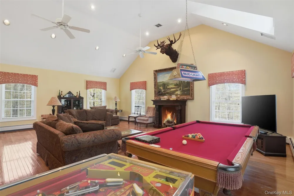 17 Skyview Lane Mahopac, NY 10541