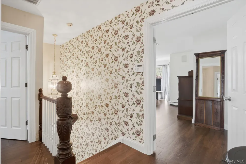 17 Skyview Lane Mahopac, NY 10541