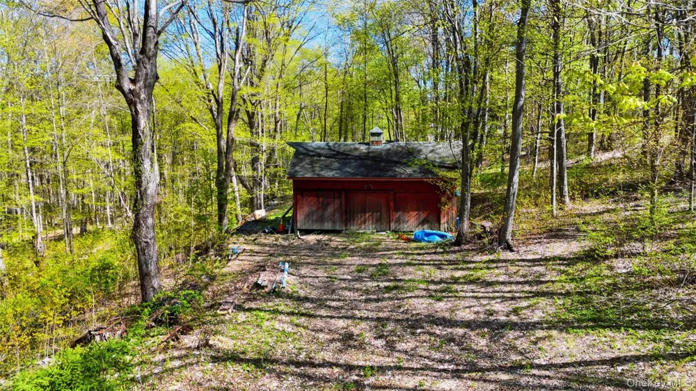 17 Skyview Lane Mahopac, NY 10541