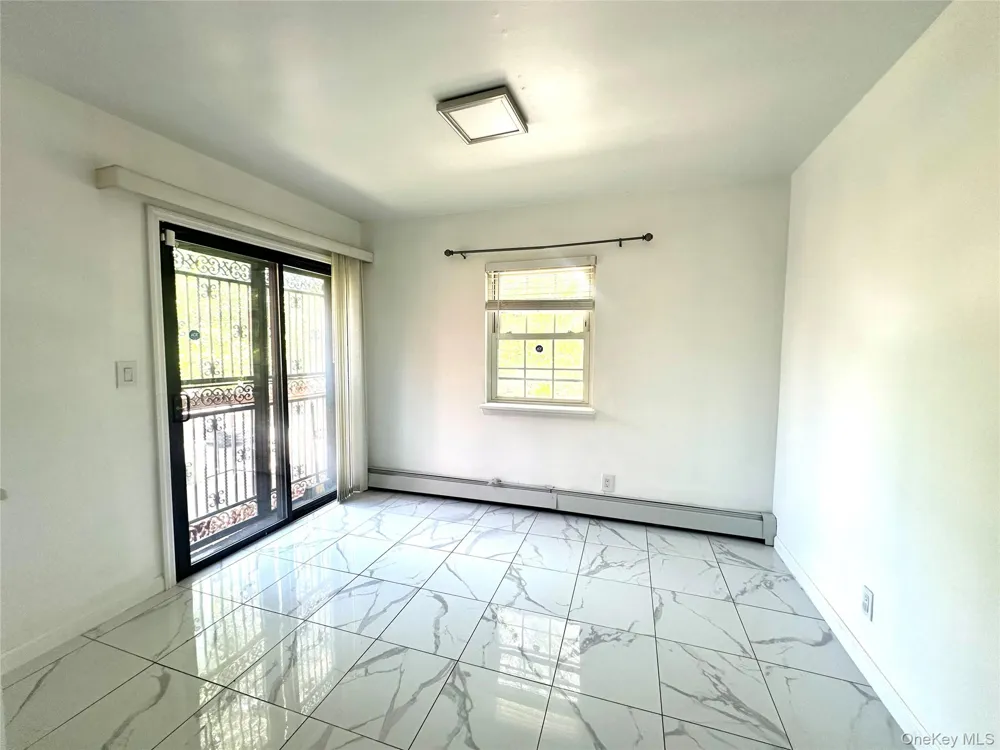 120-25 Ketch Court #35 Flushing, NY 11356