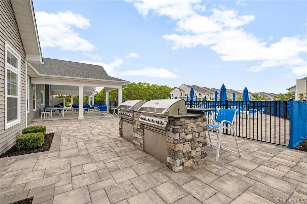 104 Ari Lane Center Moriches, NY 11934