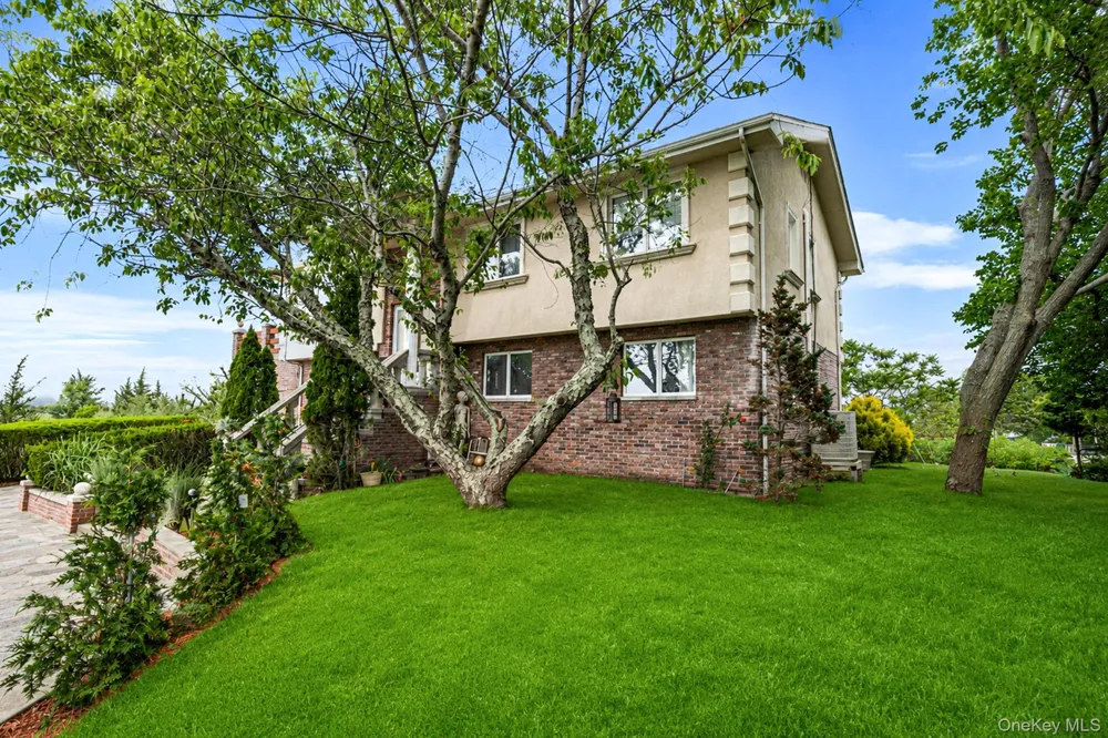 296 Longneck Boulevard Flanders, NY 11901