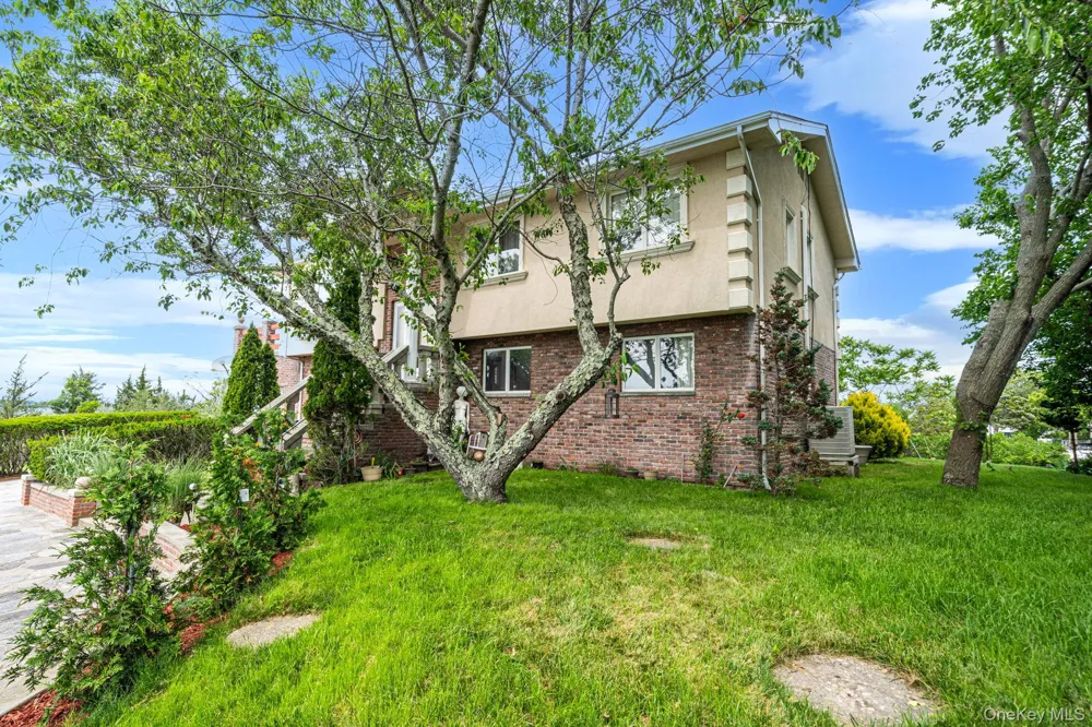 296 Longneck Boulevard Flanders, NY 11901