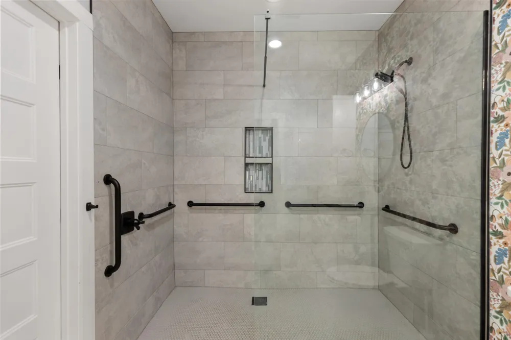 621 Highland Avenue NW Cleveland, TN 37311